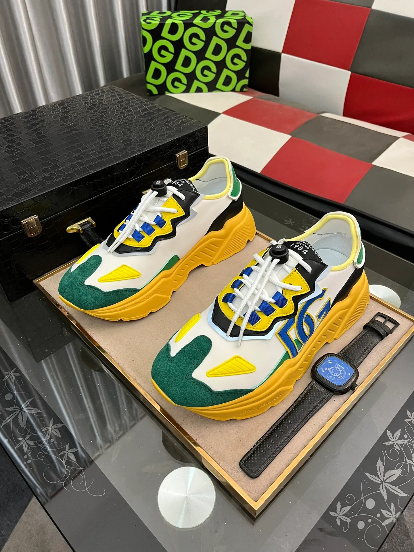 Men's shoes 💰480⌚️⌚️ (DG-) The latest popular 🔥🔥casual shoes, with brand signature details on the tongue and imported cowhide fabric, fashionable and versatile, can add luster to various looks. Create an exquisite design with unique dynamic vitality and modern atmosphere, showing modern elegance. size：38-46